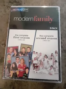 Modern Family Season 1 & 2 - Picture 1 of 2