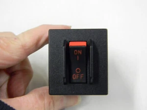New Carling Technologies ME2-B-24-613-1-A36-2-0 Circuit Breaker M Series R1 - Picture 1 of 4