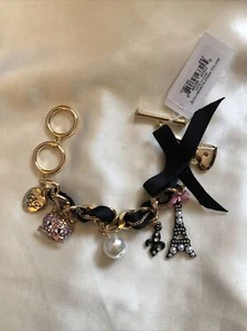 Betsey Johnson Goes To Paris Eiffel Tower Crystal Cat Pearl Charm Heart Bracelet - Picture 1 of 12