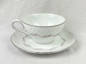 Juego de tazas planas y platillos estilo vintage casa fina China Largo Japón té café EXCELENTE - Imagen 1 de 9