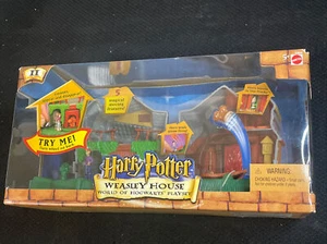 Mattel 53934 Harry Potter Weasley House Playset - New from 2001 - RARE - SEALED - Picture 1 of 4