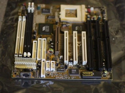 Super Socket 7 AT Motherboard AGP PCI ISA ATX VIA 598MVP 586B HOT-591P Shuttle - Image 1 of 4