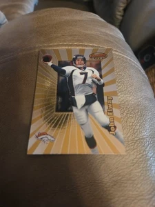 John Elway 1998 Bowman's Best 50 Denver Broncos Salón de la fama - Imagen 1 de 2