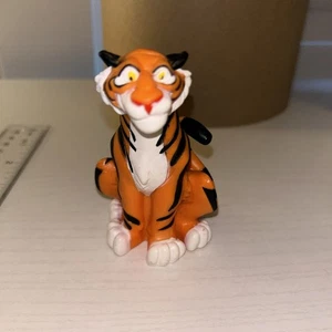 "Figura de acción Rajah Tiger Aladdin Disney 3,5"" juguete de PVC sólido adorno de pasteles" - Imagen 1 de 3