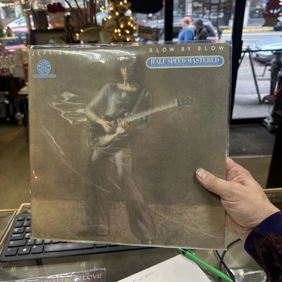 12" VERY RARE HALF SPEED MASTER LP BLOW BY BLOW BY JEFF BECK (1998) EPIC Vintage - Image 1 of 2