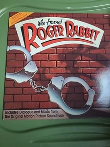 album collection LP Childrens Micky Mouse , Roger Rabbitt, Chipmunks Christmas - Picture 1 of 4