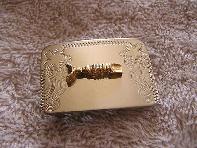 Hebilla de cinturón níquel plata con herramienta Foto 1 de 2