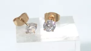 Yellow Gold PVD Stud Earrings Implant Grade Titanium Hypoallergenic 5 mm - Picture 1 of 4