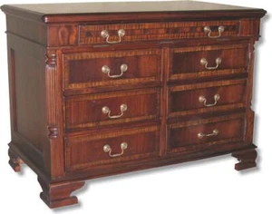 Exquisite Inlaid Mahogany Sideboard with Bracket Feet - Picture 1 of 6