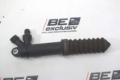 Audi A4 8K 1.8 TFSI Kupplungsnehmerzylinder Kupplung Nehmerzylinder 8K0721257A - Image 1 of 4