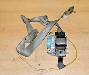 GENUINE 1998 NISSAN ELGRAND OSF DRIVER SIDE RIGHT SEAT BELT JIS D 4604 - Picture 1 of 8