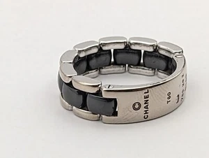Chanel Vintage Ultra Ring in 18K White Gold & Black Ceramic Size 10 - Picture 1 of 12