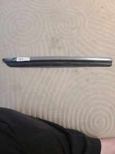 OE 1968-1972 Chevelle / Monte Carlo Quarter Window Glass Vertical Trim RH #1 - Picture 1 of 18