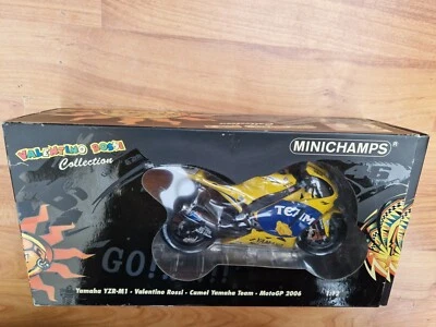 MOTO MINICHAMPS 1/12 YAMAHA YZR-M1 CAMEL 2006 VALENTINO ROSSI MOTO GP Foto 1 de 4