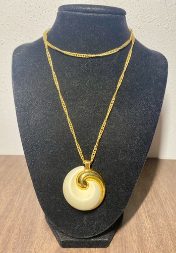 OFF WHITE Collana lunga vintage corona TRIFARI tono oro bianco sporco vortice smalto pendente