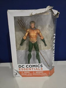 DC COMICS JUSTICE LEAGUE AQUAMAN ACTION FIGURE - NEW - Picture 1 of 2