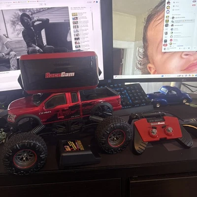 遥控完整 F150 怪物卡车带控制器、充电器、电池带摄像头 — 第 1/4 张图片