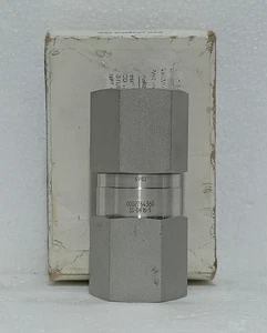 SWAGELOK SS-CHF16-5, 1" FNPT POPPET 4400 PSIG CHECK VALVE, 5 PSI CRACK PRESSURE - Picture 1 of 18