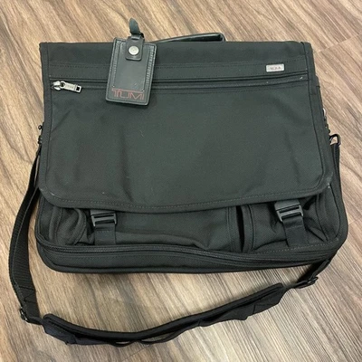 Tumi Alpha Briefcase Nylon Messenger Laptop Travel Bag 26071D4 17" x 14" Black - Image 1 of 4
