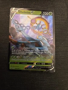 Dhelmise V 009/202 Schwert & Schild - Ultra Rare Pokemon Karte  - Bild 1 von 2