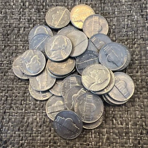 Lot Of (40) 1968-S Jefferson Nickels 5 Cent Coins - Circulated - A+ Condition - Picture 1 of 4