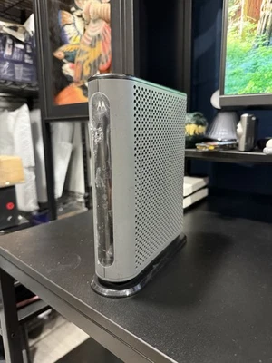 Motorola MB8600 DOCSIS 3.1 Cable Modem - Black No Power Cable - Image 1 of 4