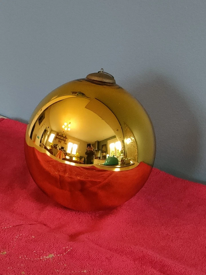 ancienne grosse boule de noel en verre eglomisé diametre  16 cms En Parfait État - Photo 1/4