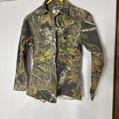 MOSSY OAK WOMENS  CAMO SHIRT SZ SM PETITE LONG SLEEVE BUTTON DOWN - Image 1 of 4
