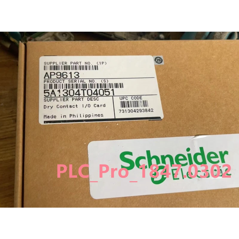 Ap9613 Schneider Brand New Apc Electric It Usa Dry Contact I/O Smartslot Card - Image 1 of 4