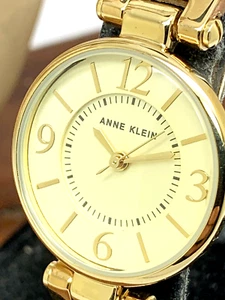 Reloj para mujer Anne Klein 10/9442 esfera dorada cuarzo 26 mm correa de cuero marrón - Imagen 1 de 12