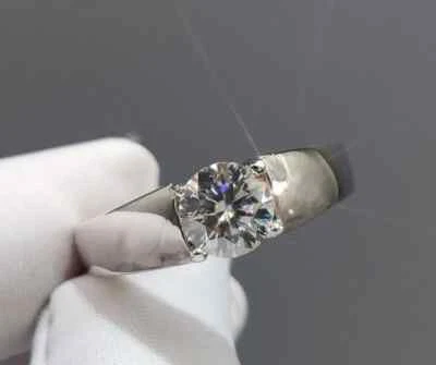 Anillo redondo de diamantes cultivados en laboratorio de 1,50 TCW para regalo de Black Friday platino 950 Foto 1 de 4