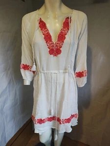 Vestido FIGLEAVES Blanco Cordón Cuello en V Rosa Bordado Manga 3/4 Talla 8 NUEVO - Imagen 1 de 4