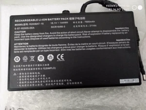 New Genuine clevo R200BAT-15 6-87-R200S-EEA 18.1V 144WH battery - Picture 1 of 2