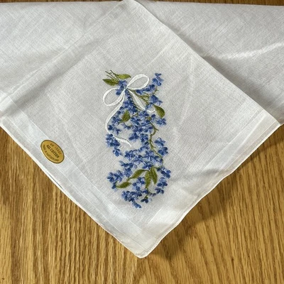 Pañuelo blanco suizo vintage con bordado floral azul todo algodón transparente boda Foto 1 de 4