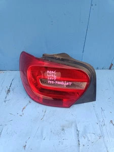 Fanale posteriore posteriore sinistro lato passeggero Mercedes Classe A W176 2012-2015 - Foto 1 di 6