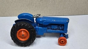 Vintage Matchbox Lesney King Size Fordson Tractor No.11 Blue Orange UK For Parts - Picture 1 of 6