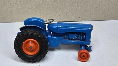 Vintage Matchbox Lesney King Size Fordson Tractor No.11 Blue Orange UK For Parts - Image 1 of 4