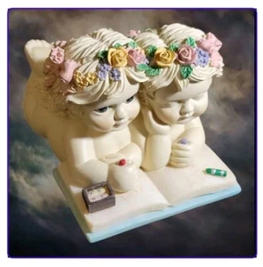 Vgt Music Box Sculpte Figurine CHERUB ANGEL DreamsicleCLASSIC TREASURES - Picture 1 of 15