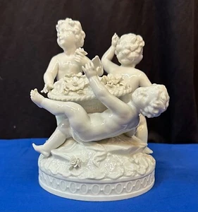 Porcelain Children at play - Picture 1 of 13