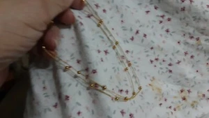 Linda cadena de chapa de oro Avon delicada - Imagen 1 de 3