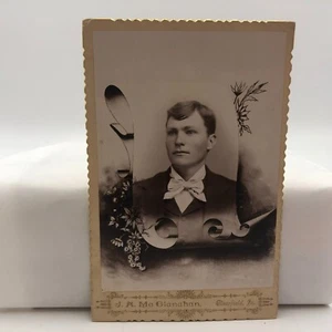 Cabinet Card Photo Portrait Young Man Antique Art Suit Gentleman Bowtie - Picture 1 of 5