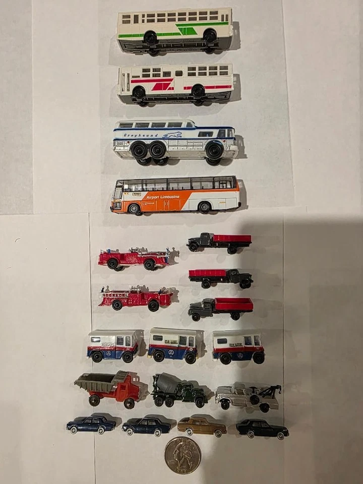 Lot of 19 Hobby Train Accessories-N Scale Vehicles Buses Construction & Service - Image 1 of 3