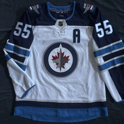 Camiseta Winnipeg Jets Mark Scheifele #55 - Auténtica de la NHL Talla 54, Adidas, Cosida Foto 1 de 4