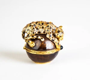 Jay Strongwater Yellow Leopard Round Enamel Trinket Box Vintage - Picture 1 of 8