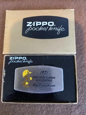 Cuchillo de gas Zippo Northern Illinois 1971 vintage premio Safe Driver Foto 1 de 4