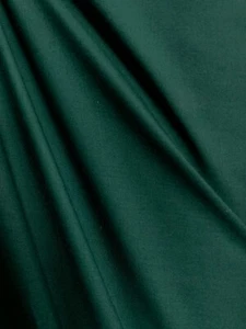 TELA DE ALGODÓN VERDE CAZADOR LIGERO (45 in) Se vende por yarda - Imagen 1 de 1
