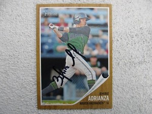 Giants Ehire Adrianza Signed Autographed 2011 Topps Heritage Augusta Creased
