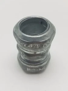 3/4" Cutler Hammer Conduit Coupling Screw Set  LOT OF 4  #8307 - Picture 1 of 4