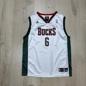 Vintage Andrew Bogut Milwaukee Bucks weiß NBA Basketball Trikot Jugend XL YXL - Bild 1 von 13