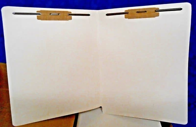 1 BOX OF S-09031 1 PLY SUPER END TAB W/ 2 FASTENERS MANILA FOLDERS - Image 1 of 4